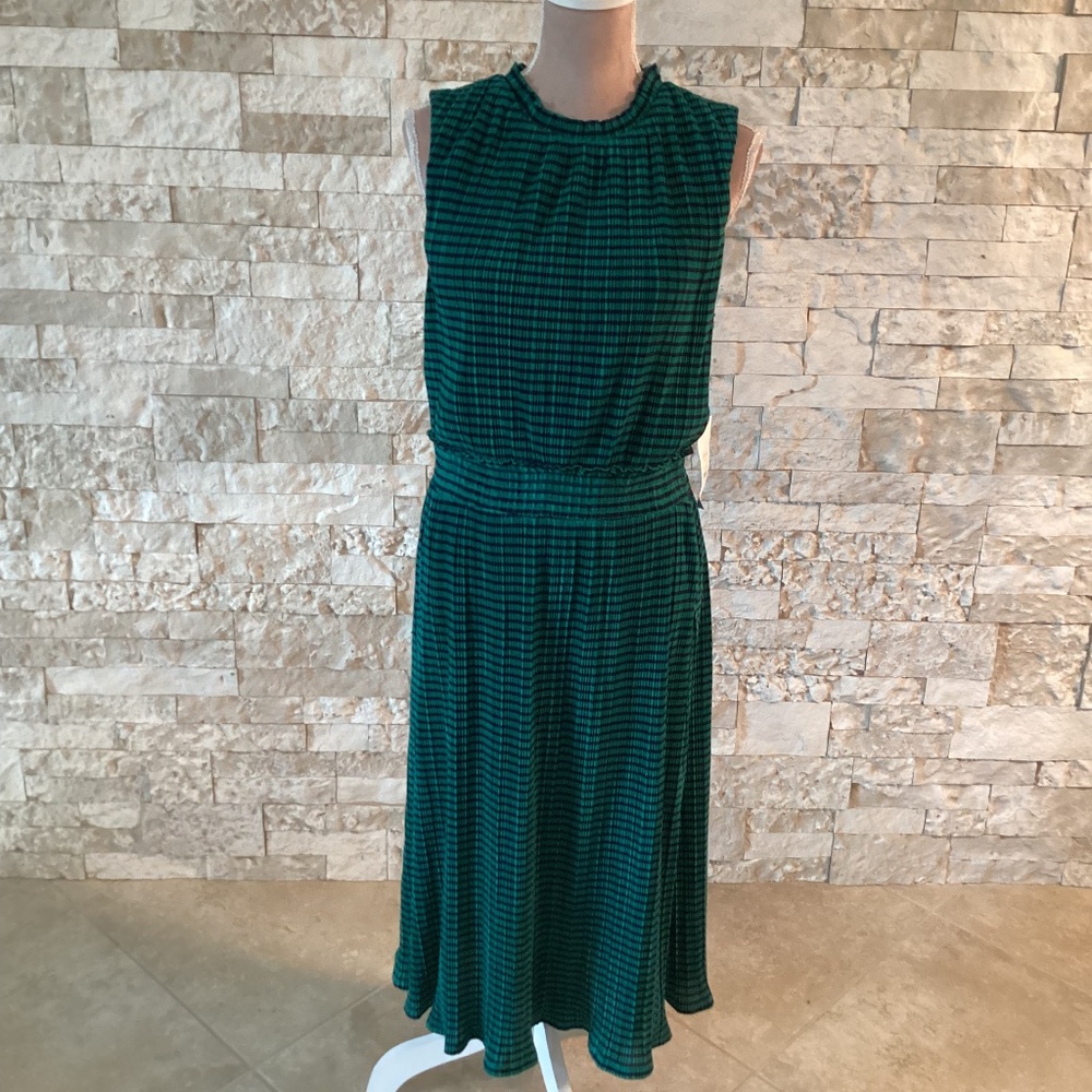 Draper James Green and Black Sleeveless Midi Dress